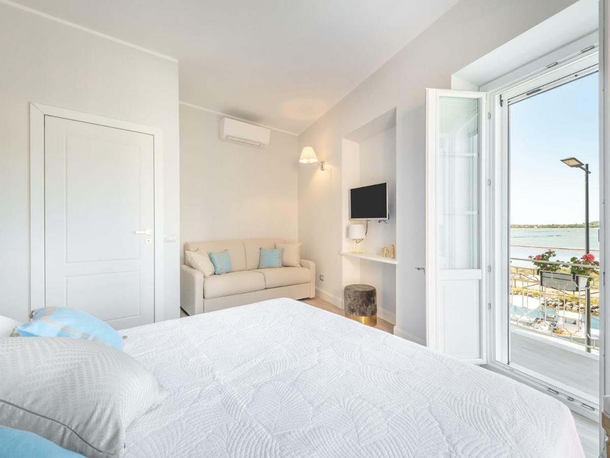 Superior King Room Balcony View